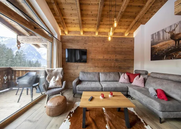 In Neukirchen Near Lift Horská chata